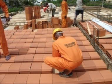 Roof works crew
